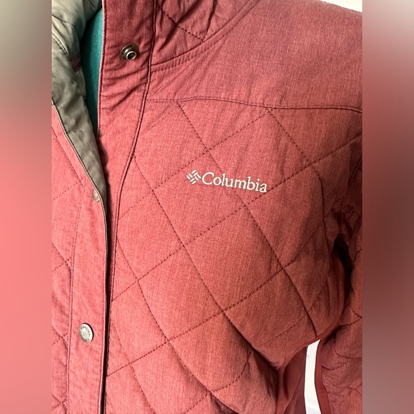 Columbia woman’s quilted jacket size medium - Picture 4 of 14